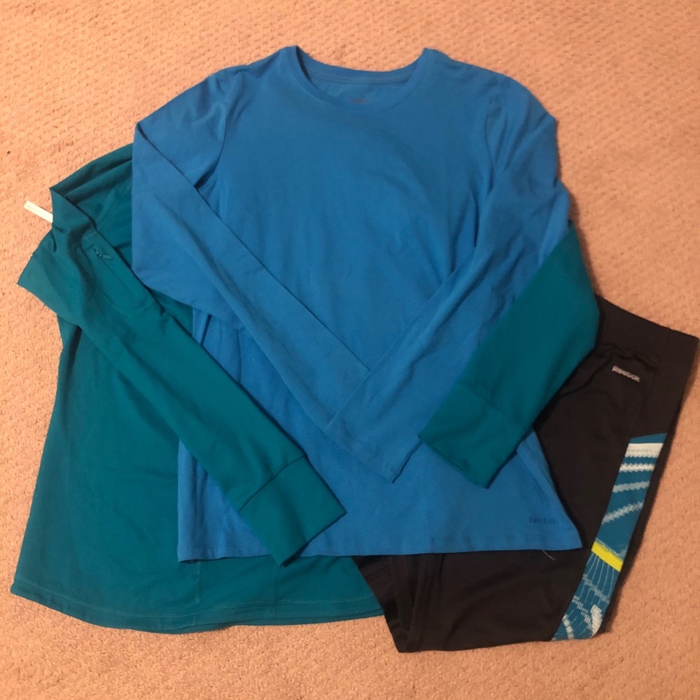 Reebok Bundle 2 tops Size L Leggings M